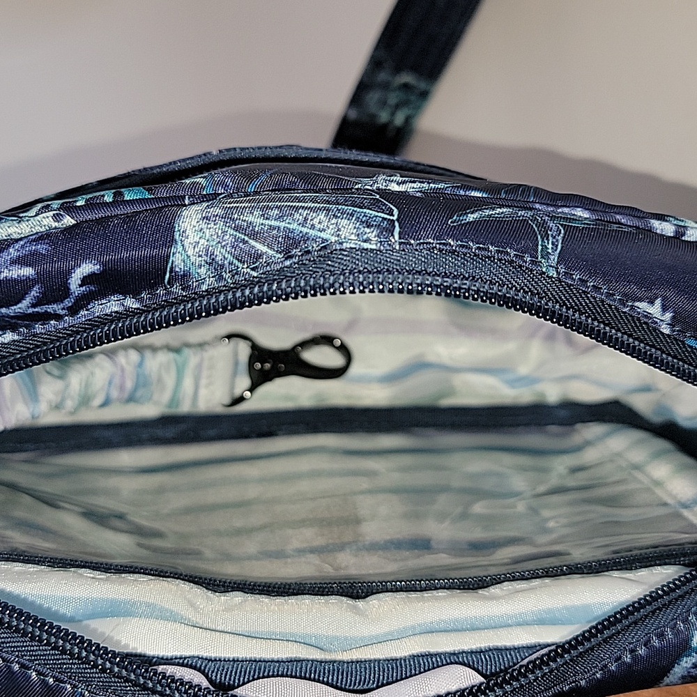 LUG CAROUSEL XL RFID QUILTED CROSSBODY/SHOULDER BAG - Picture 12 of 16